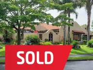 6 Holmwood Park Drive