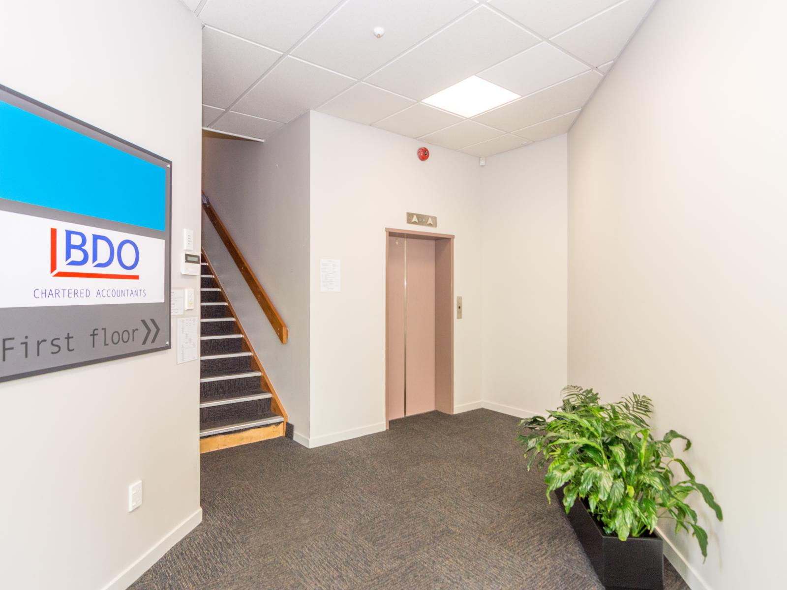 32 Amesbury Street, Central