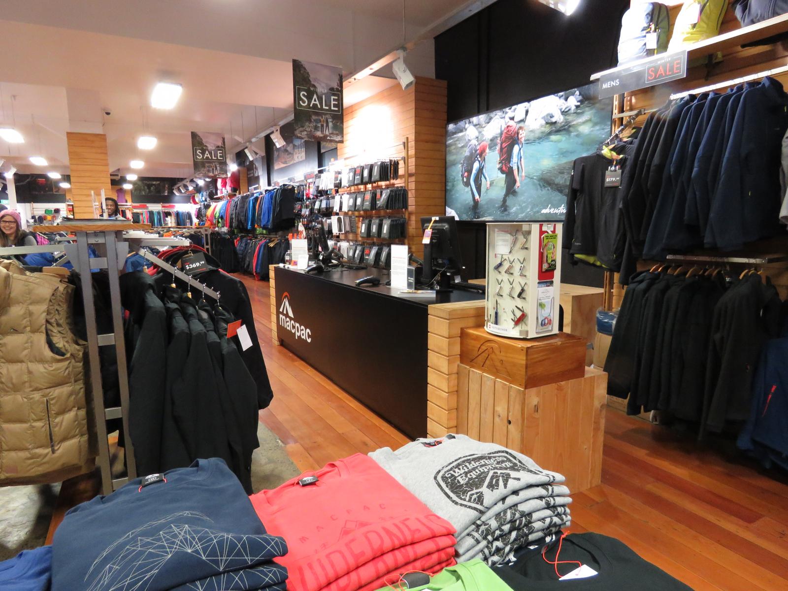 113-115 The Square, Central