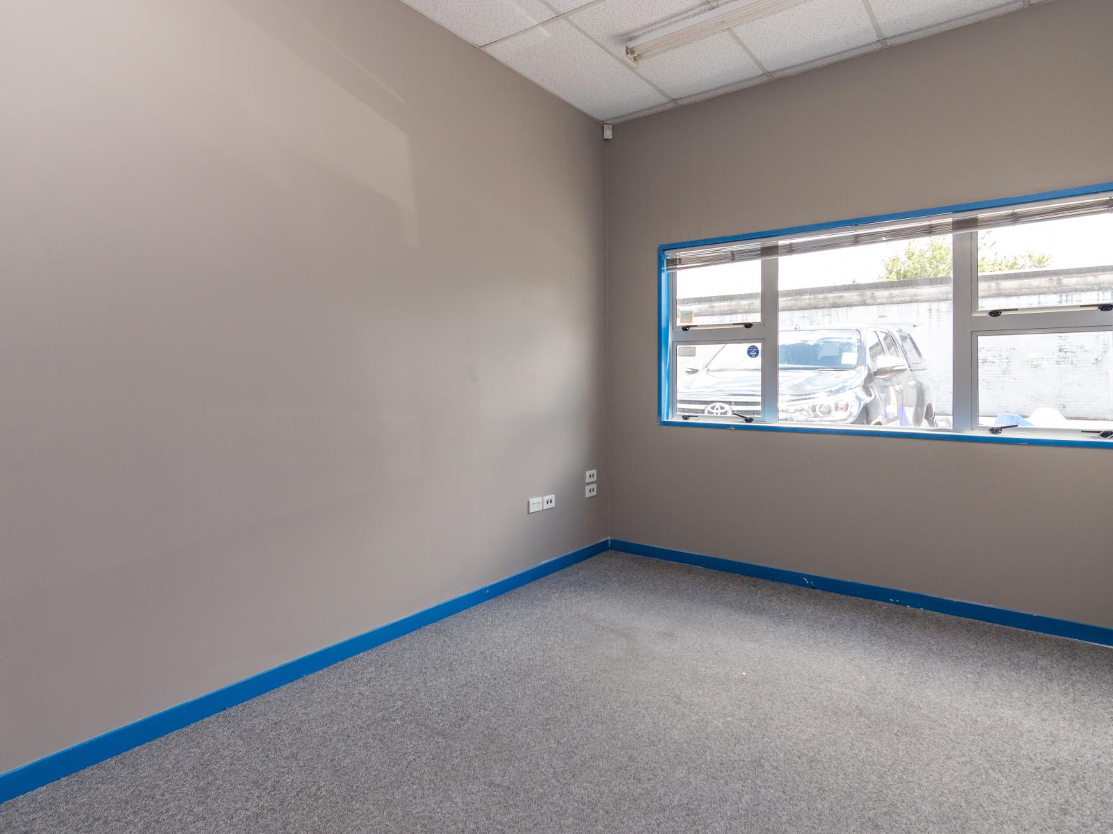 601 Main Street, Central