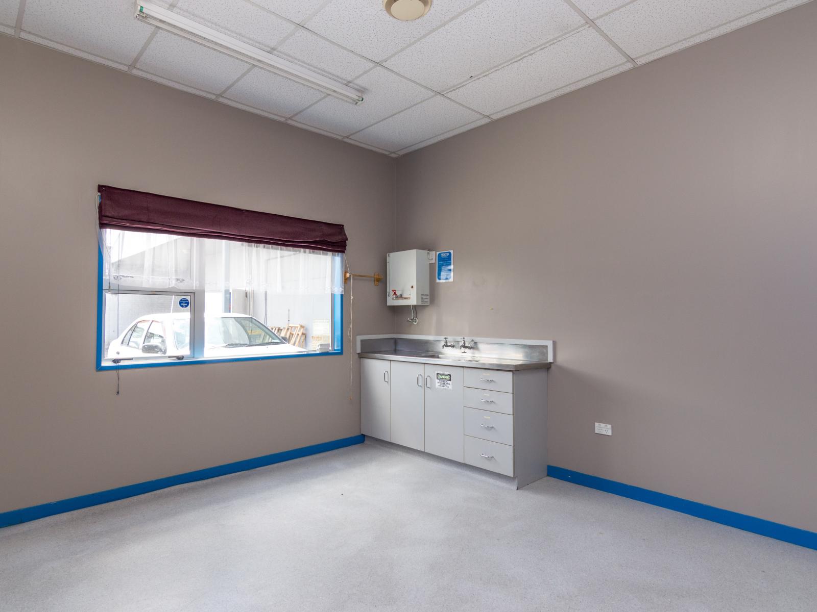 601 Main Street, Central