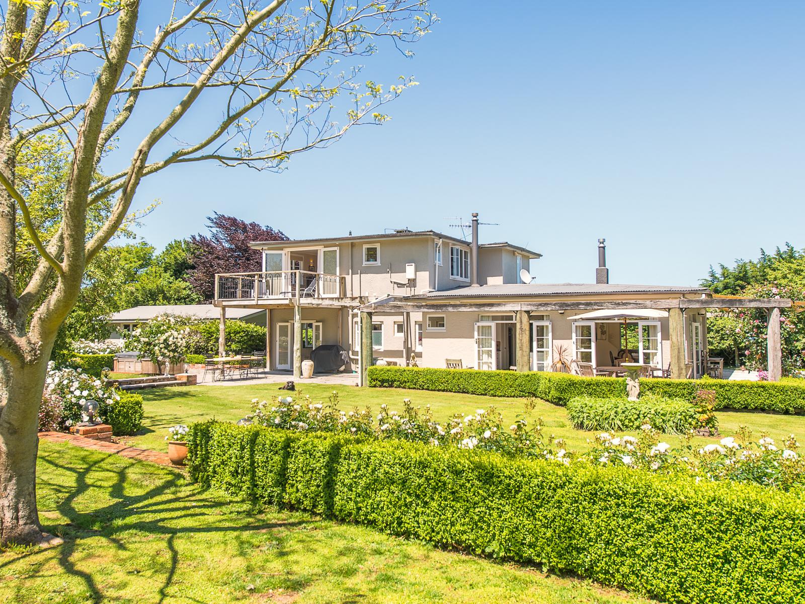 1734 State Highway 3, Maxwell