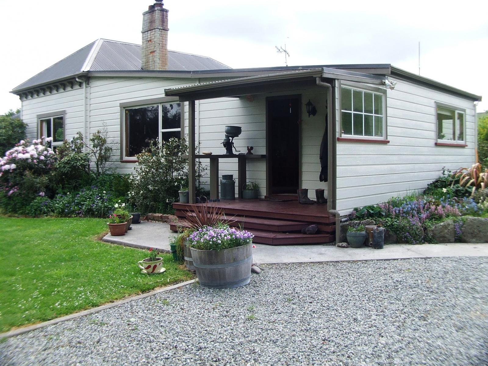 46 Taiko Hall Road, Taiko