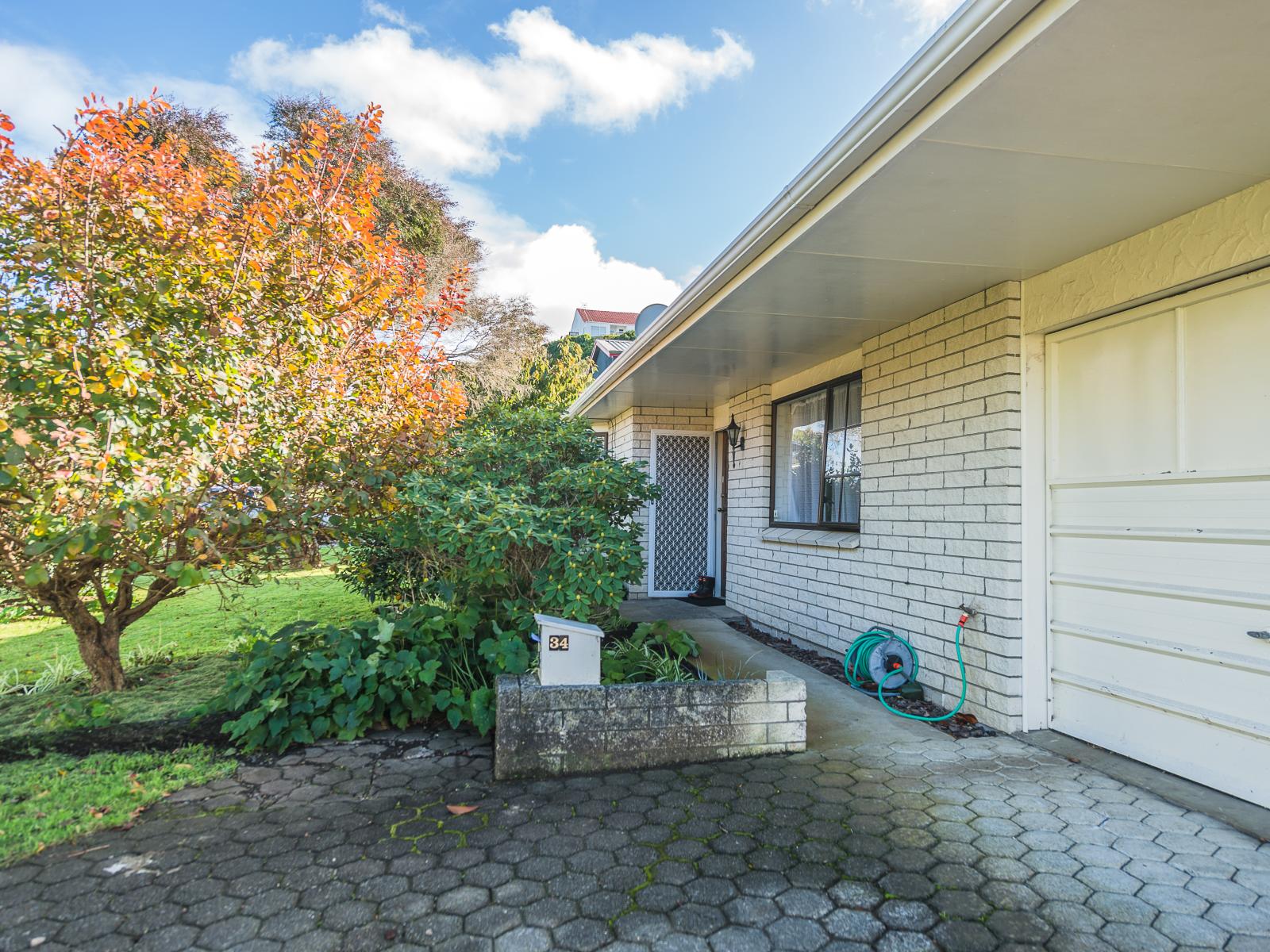 34 Parkes Avenue, St Johns Hill