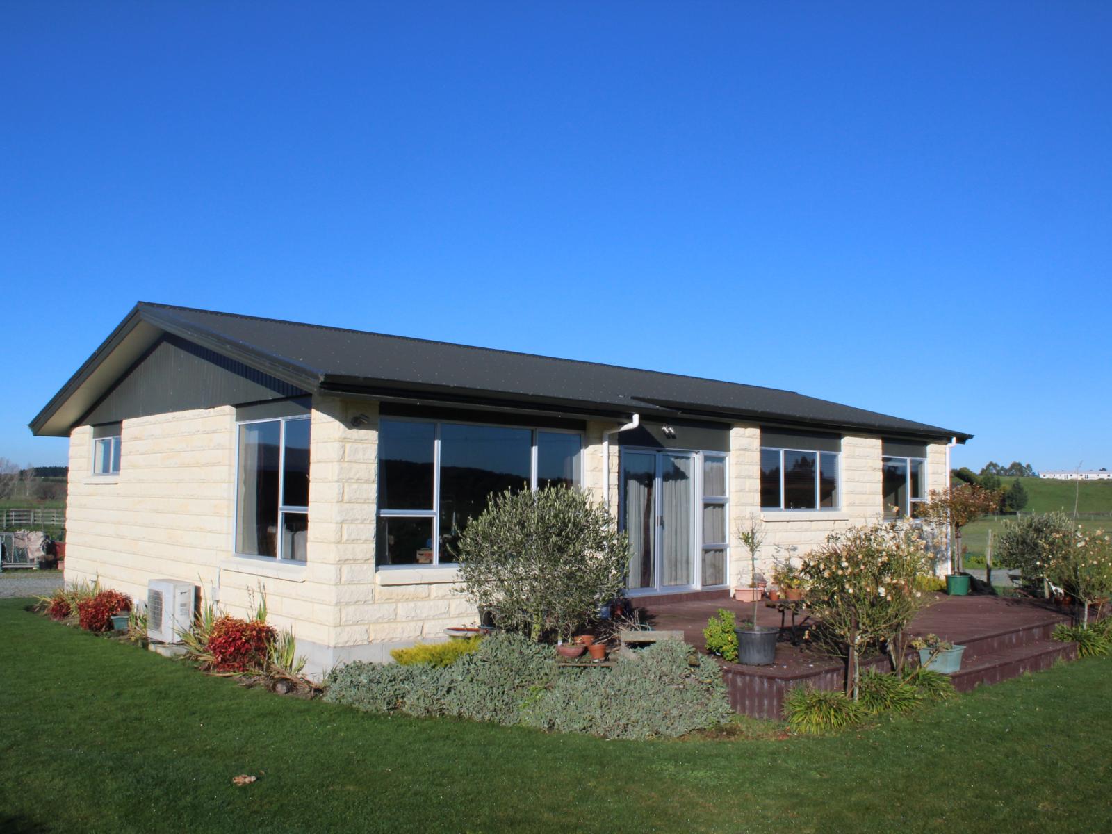 335 Rosewill Valley Road , Rosewill