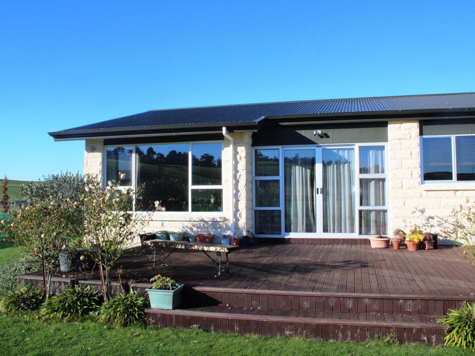 335 Rosewill Valley Road , Rosewill