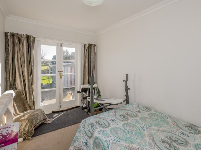 1048 State Highway 1, Manakau