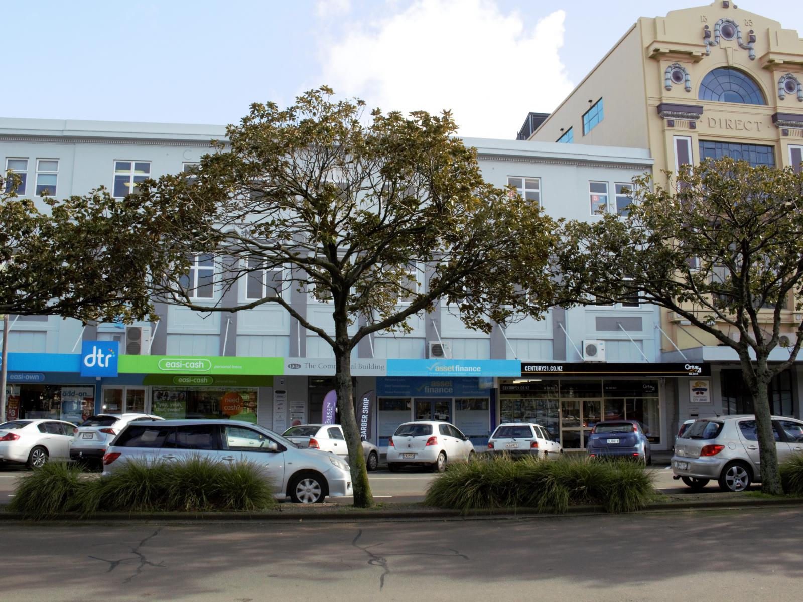 10-15 The Square, Central