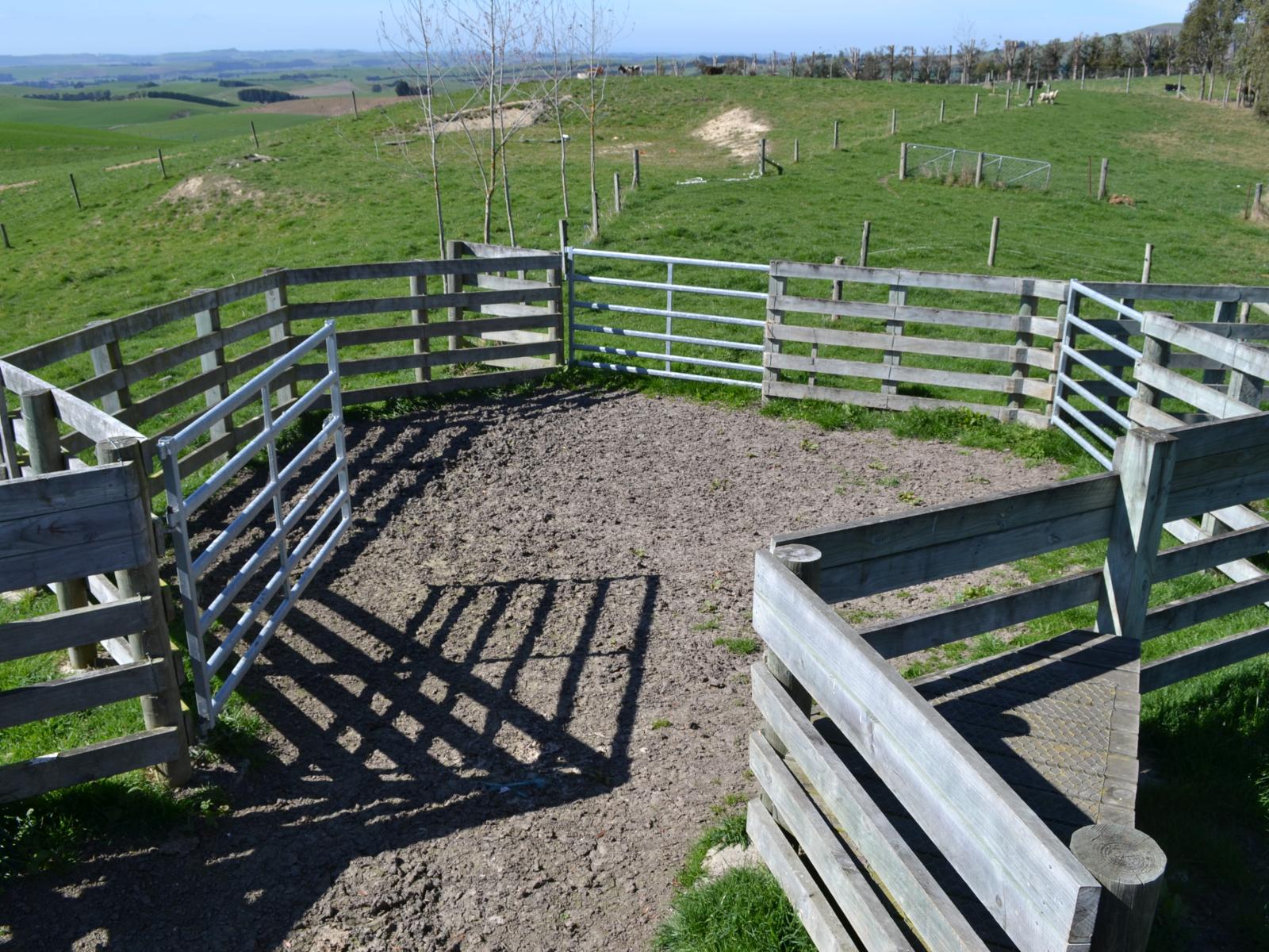 665 Dunrobin Road, Five Forks