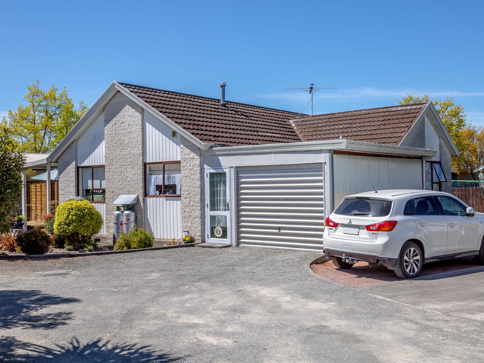 5D Millard Avenue, Masterton