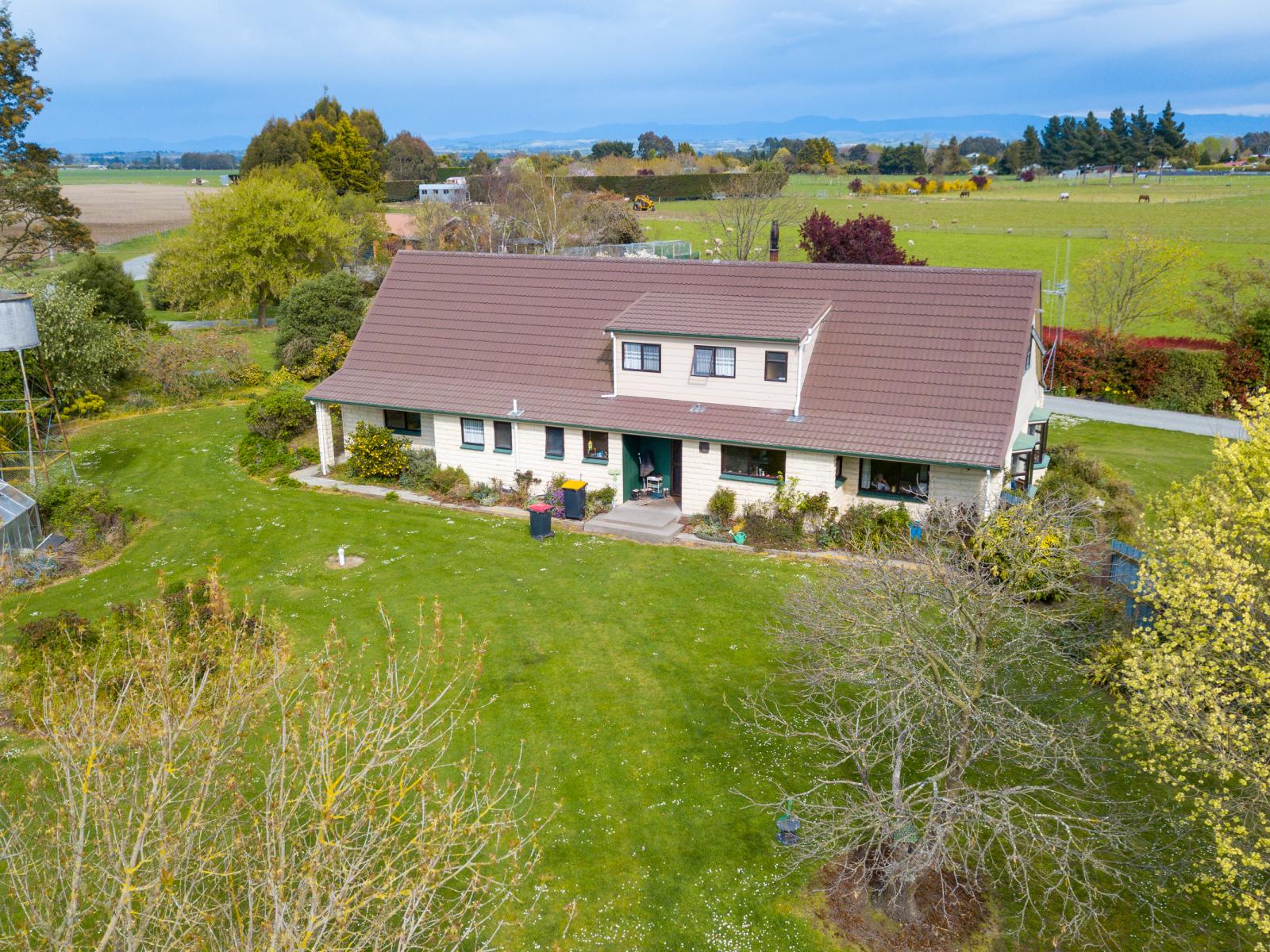 97 Hedley Road, Levels