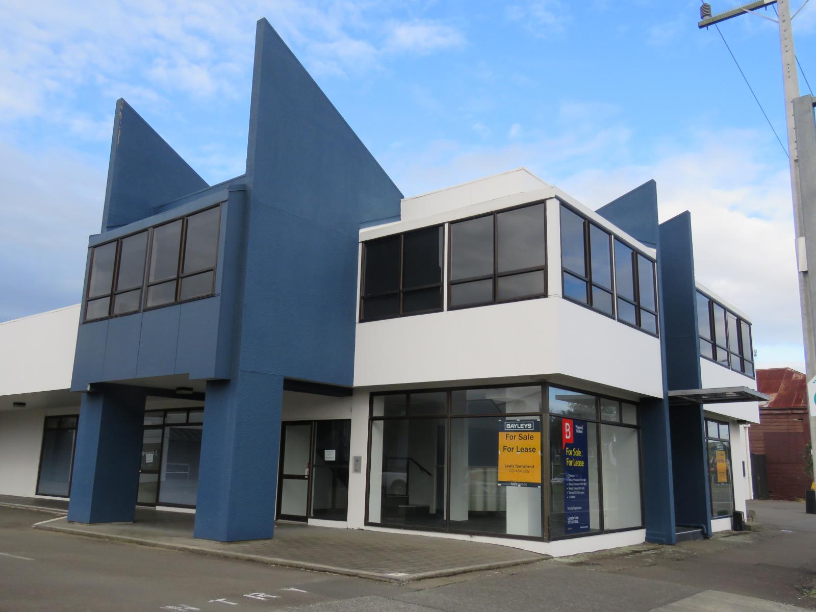 552 Main Street, Central