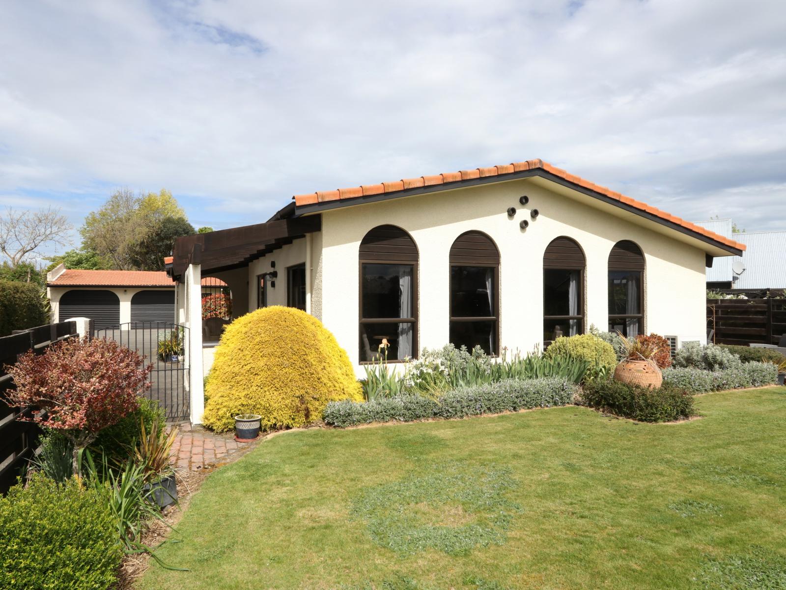 32 Farm Road, Allenton