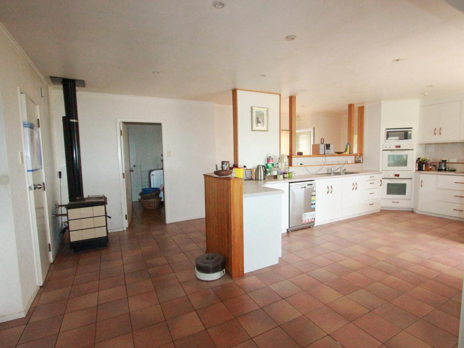 148 No 2 Line, Okoia