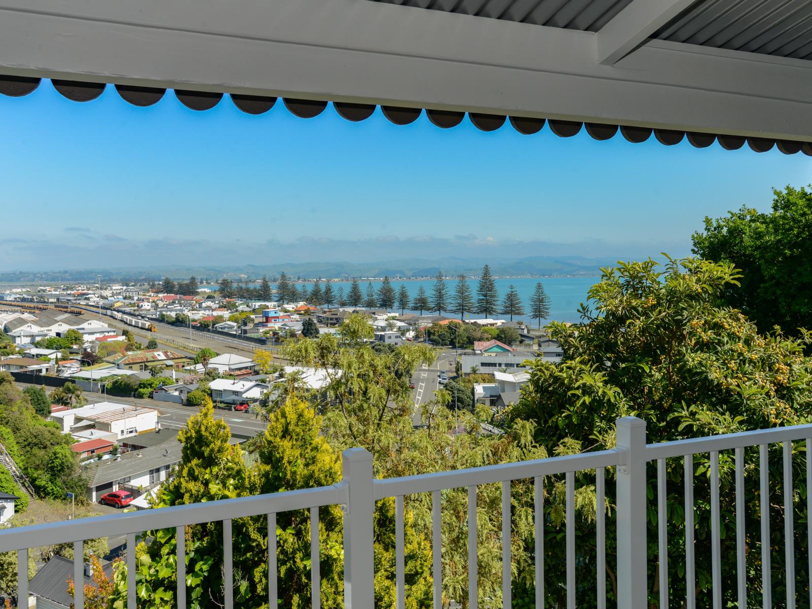 5 Kowhai Road, Bluff Hill