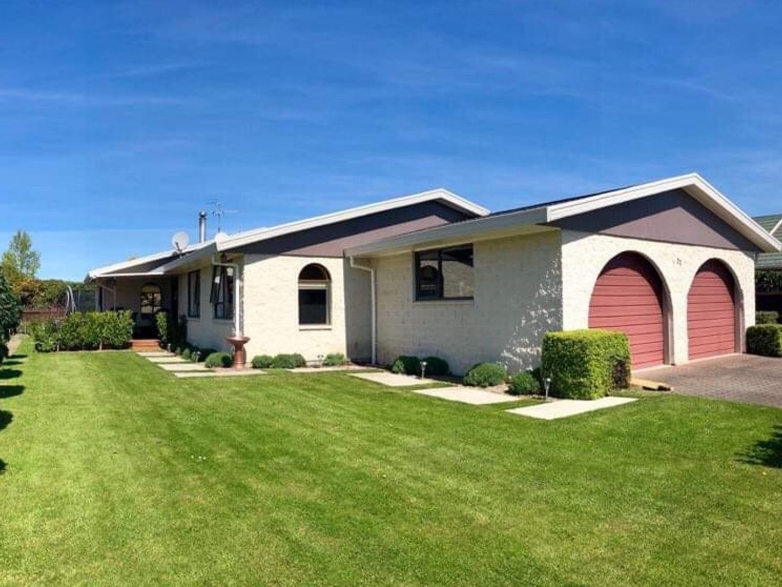 22 Glassey Drive, Allenton