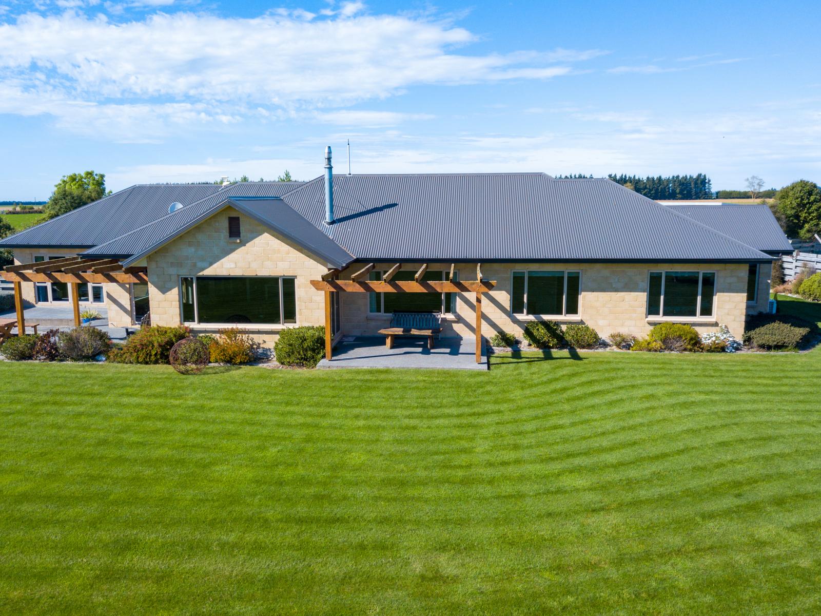 67 Oakleys Road, Mayfield