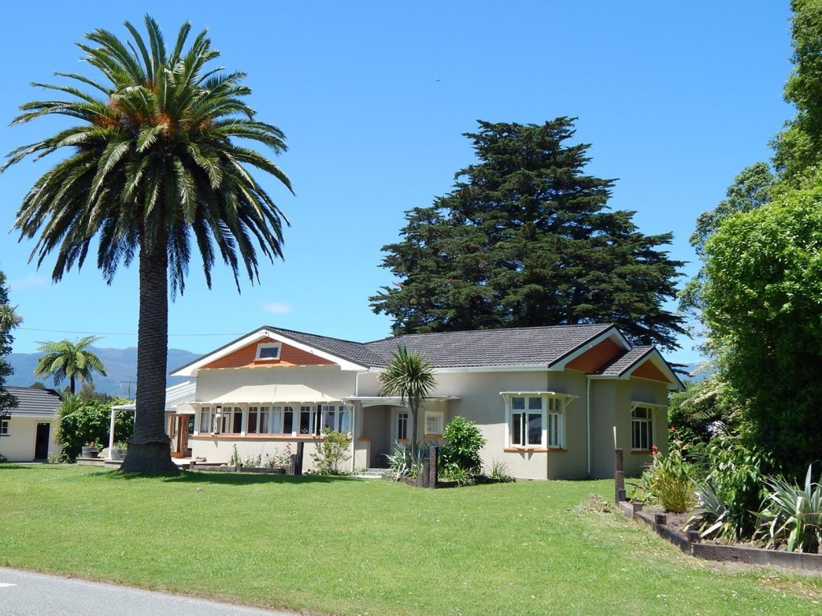 185 Queen Street, Westport