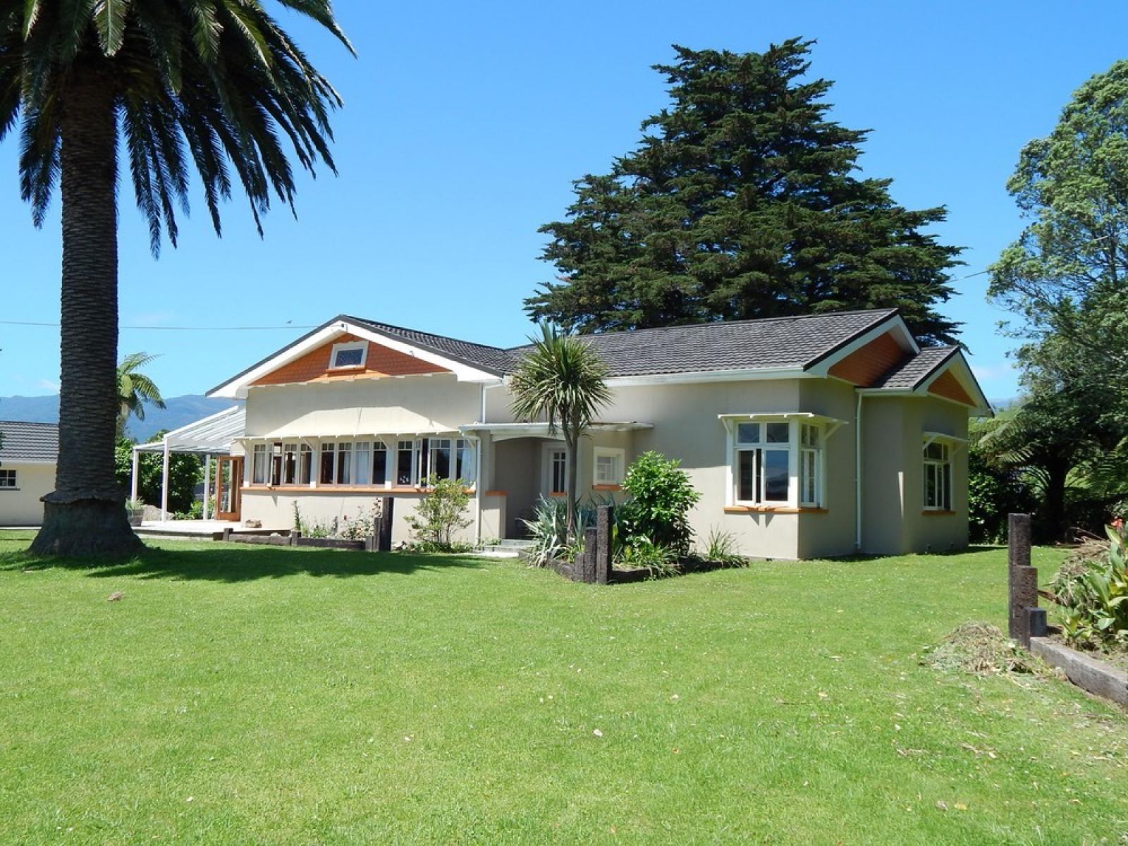 185 Queen Street, Westport