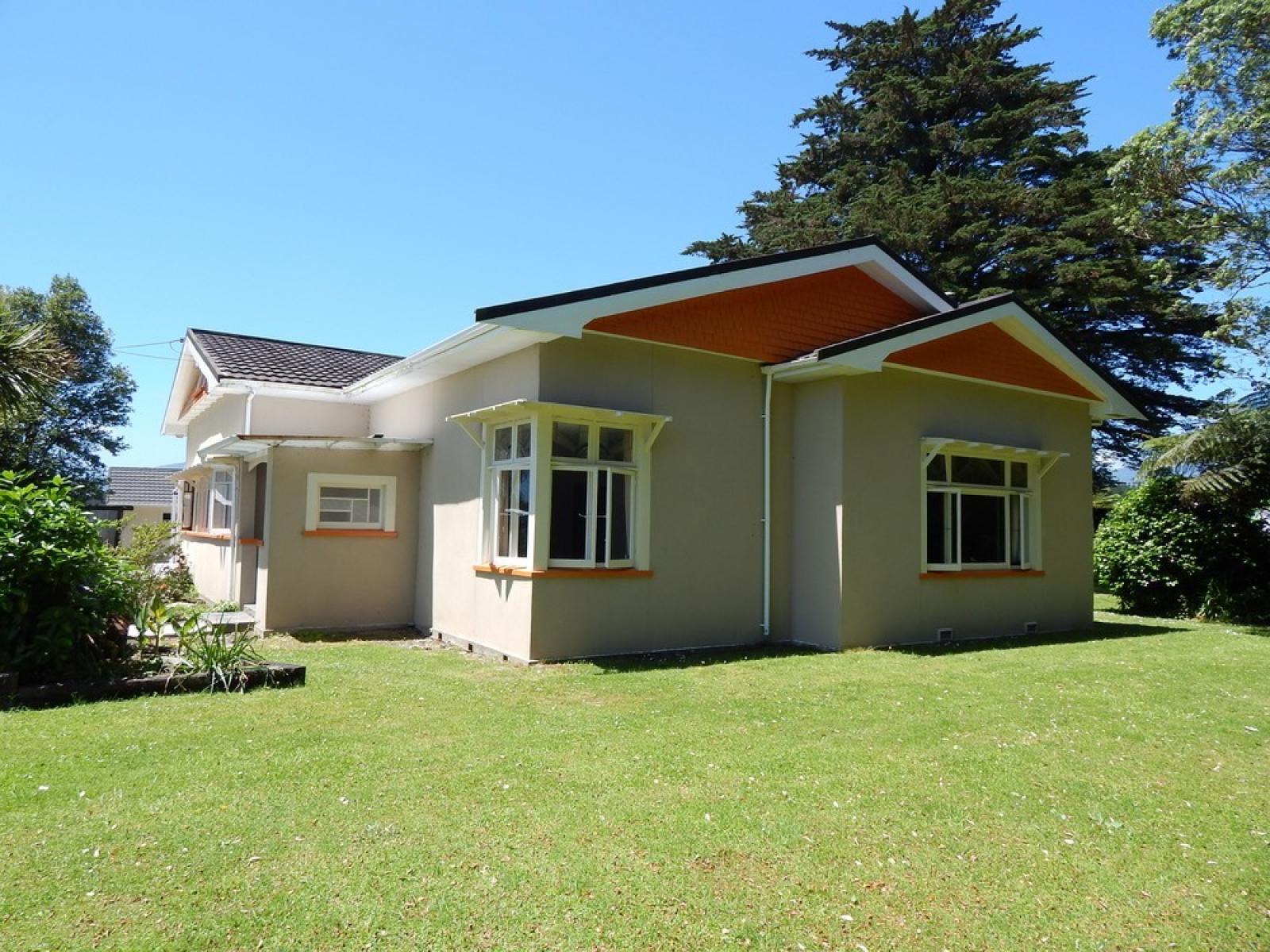 185 Queen Street, Westport