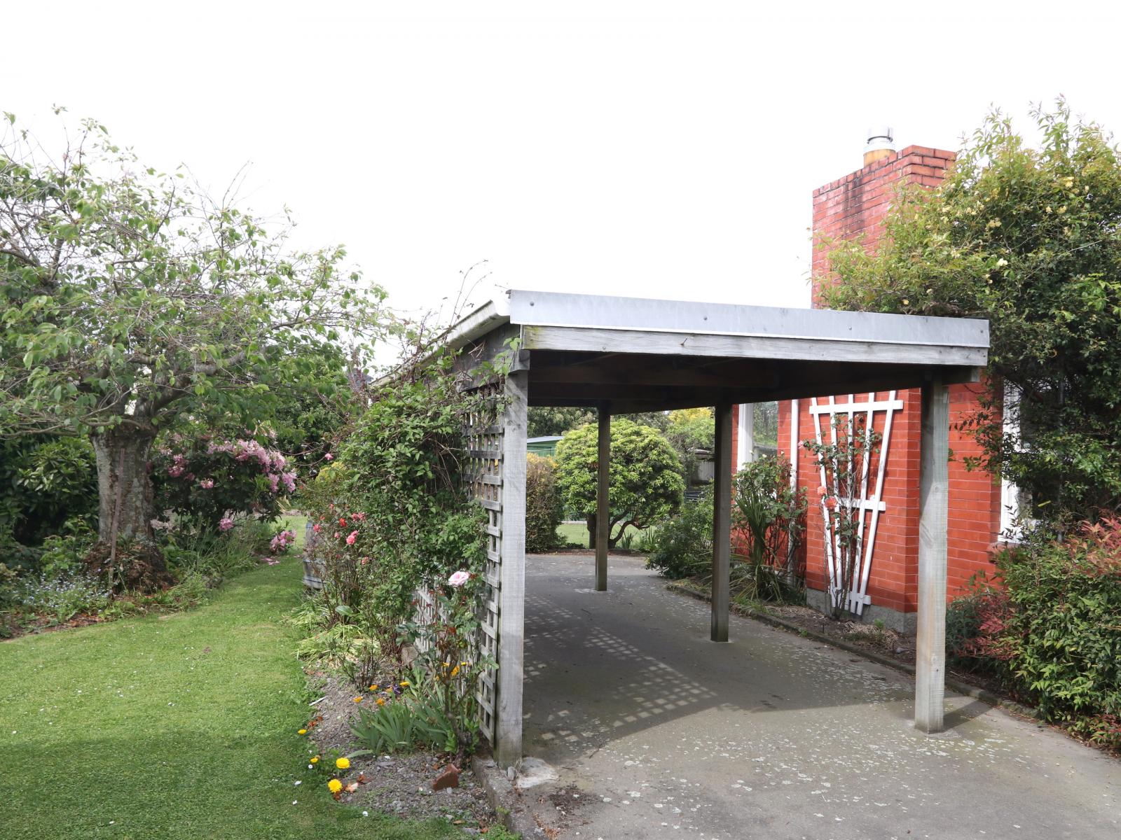 44 Reid Crescent, Allenton