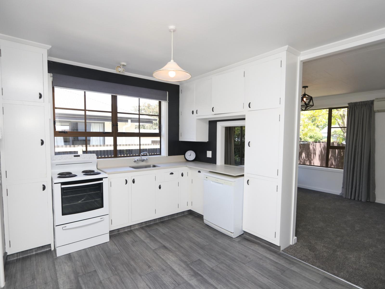 70 Creek Road, Allenton