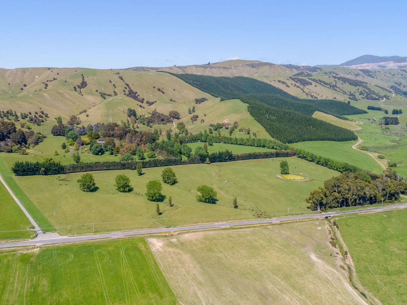 1075 Lake Ferry Road, Martinborough