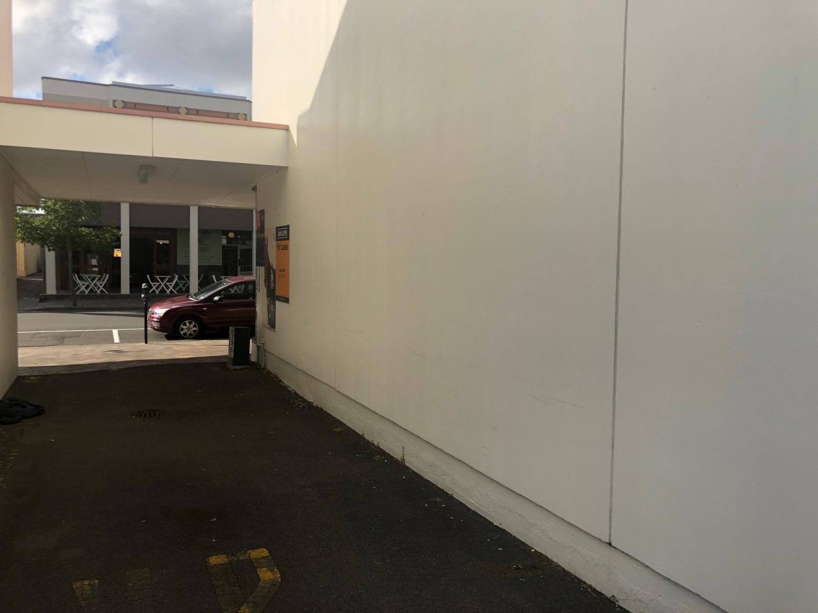 107 Market Street South, Hastings