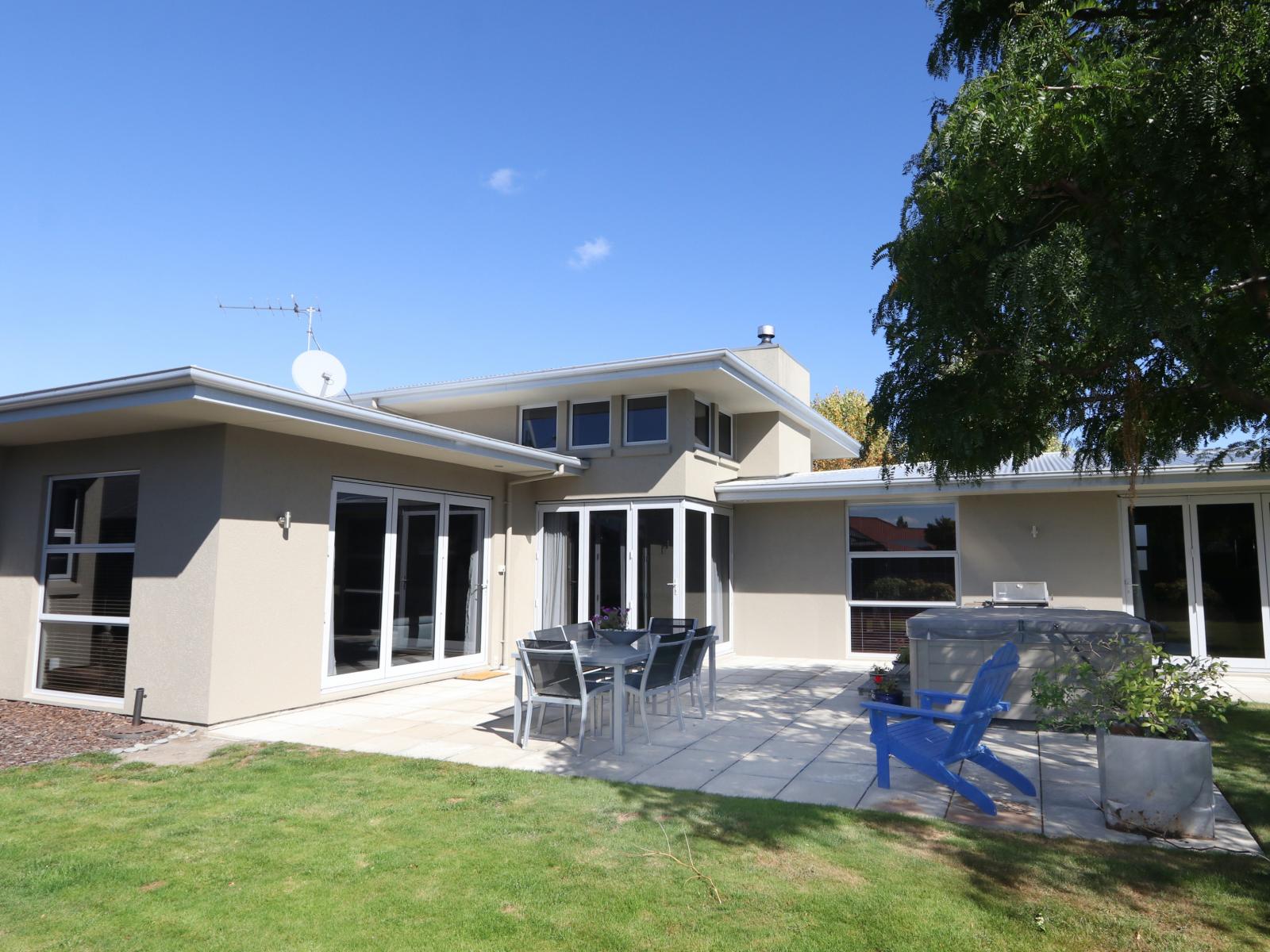 67 Farm Road, Allenton