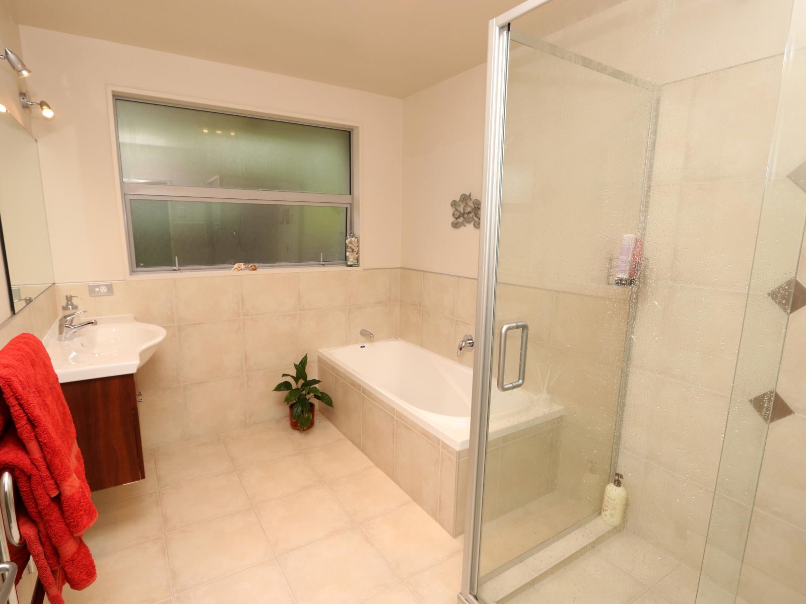 67 Farm Road, Allenton