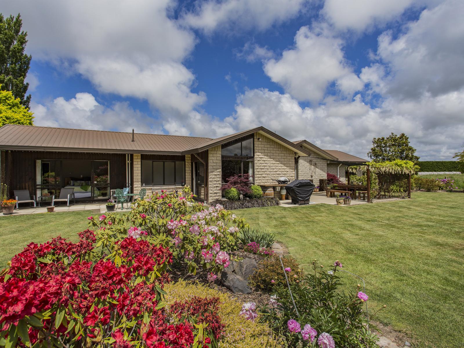 90 Gladstone Road, Woodend