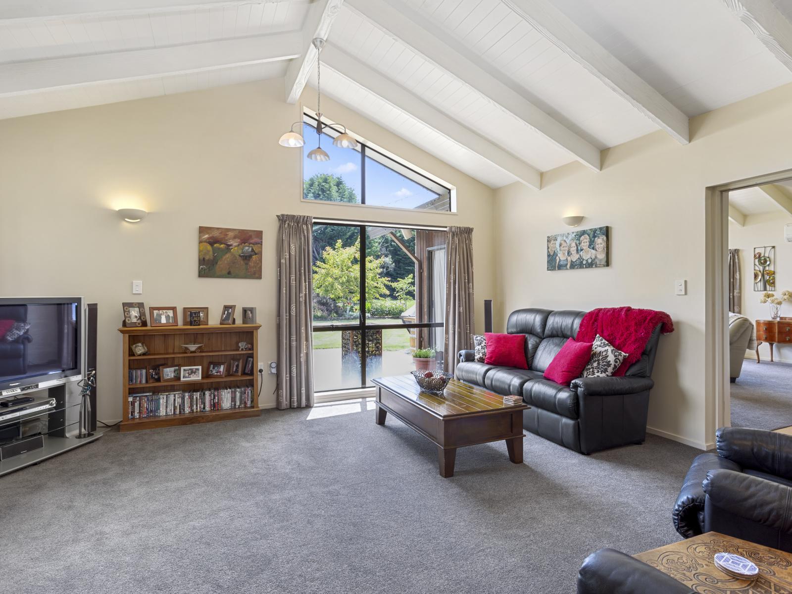 90 Gladstone Road, Woodend