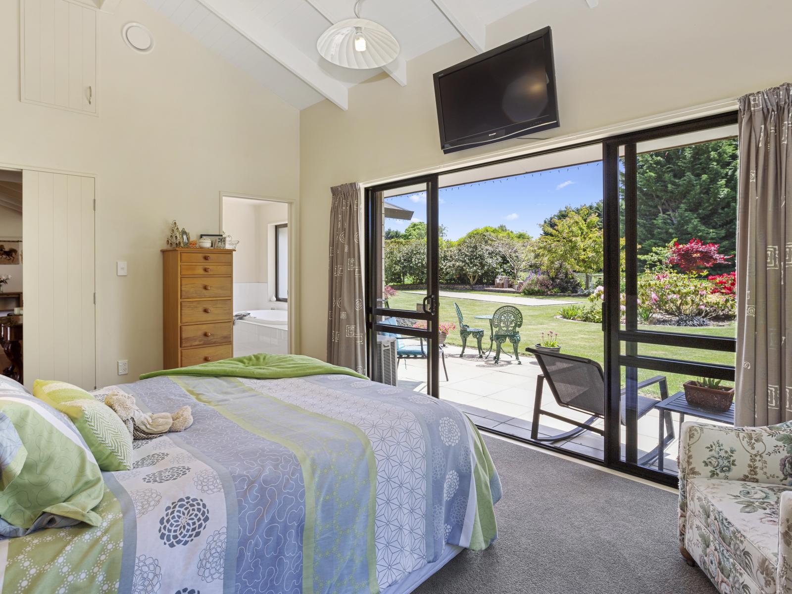 90 Gladstone Road, Woodend