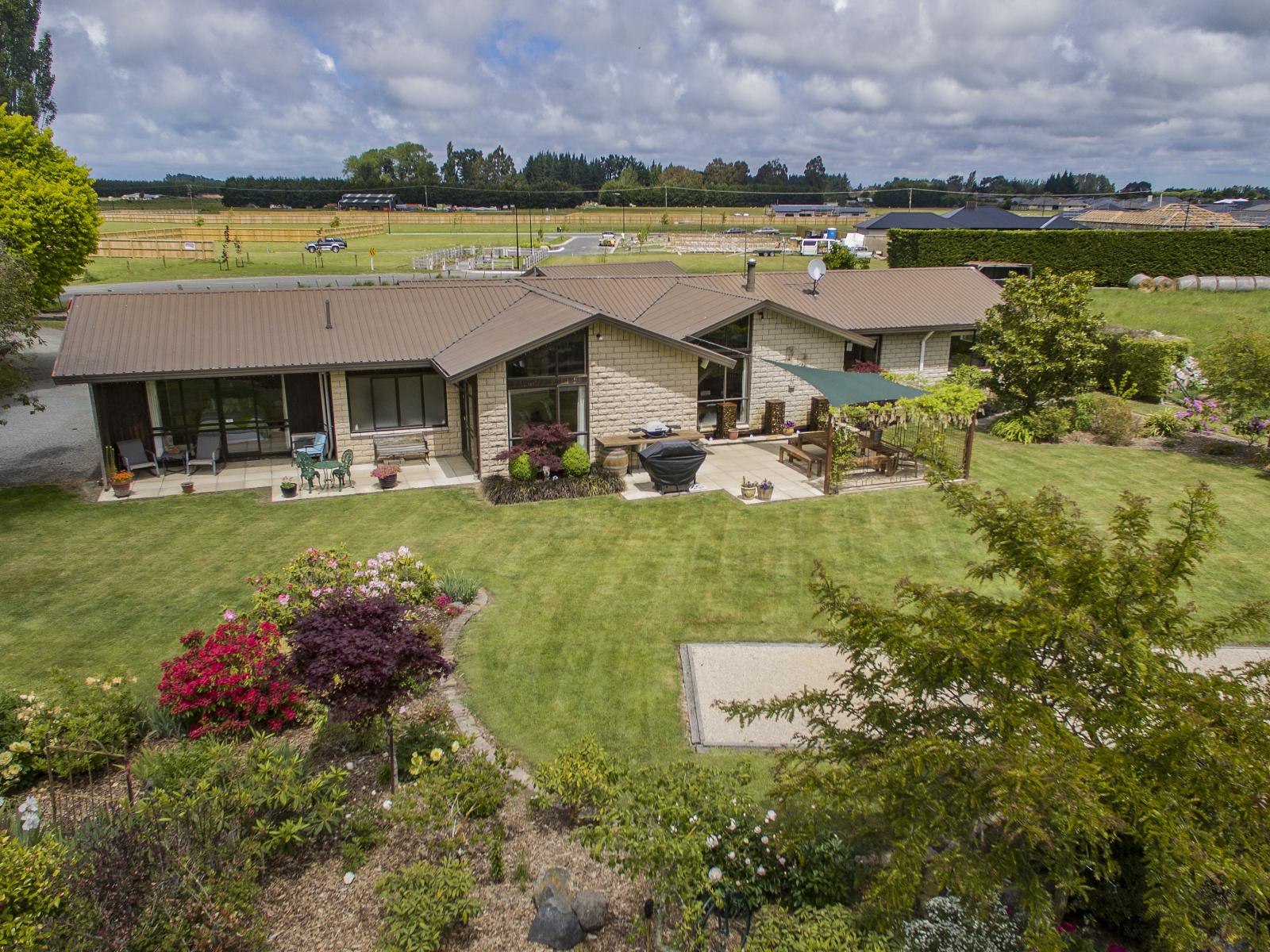 90 Gladstone Road, Woodend