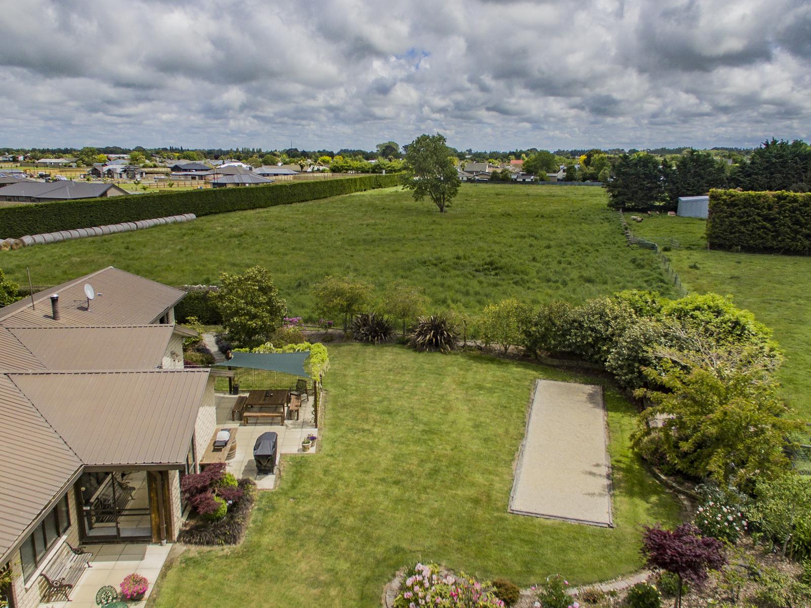 90 Gladstone Road, Woodend