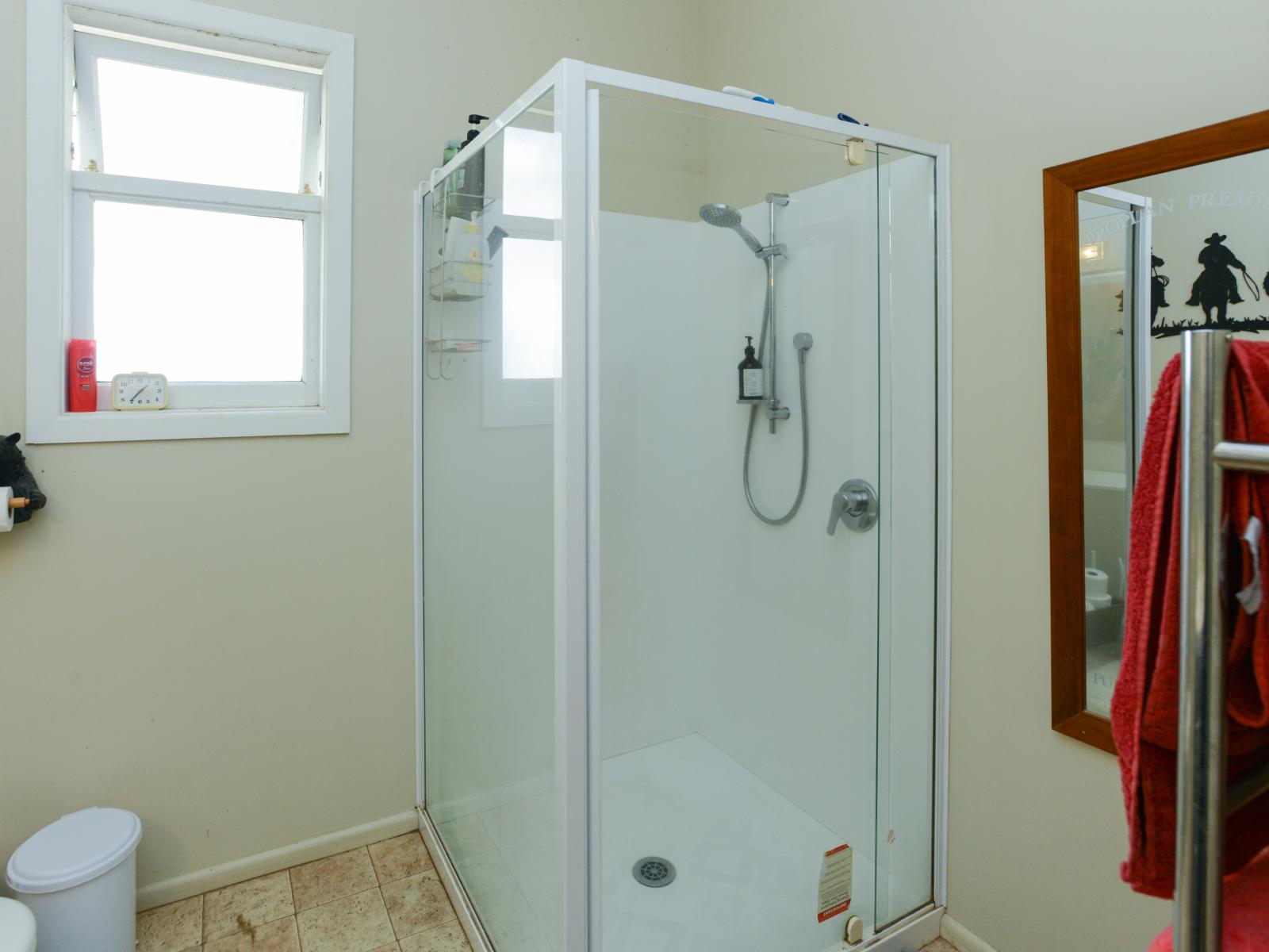 3435 State Highway 2, Takapau