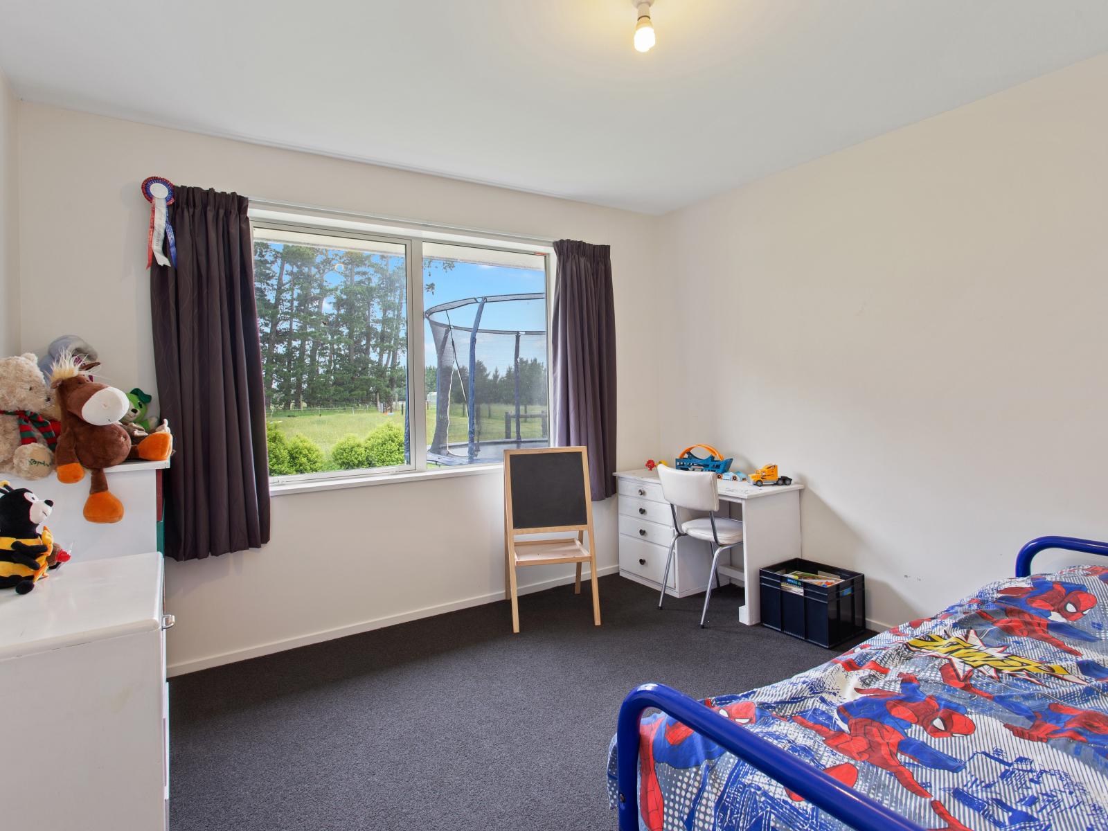 672 Depot Road, Oxford