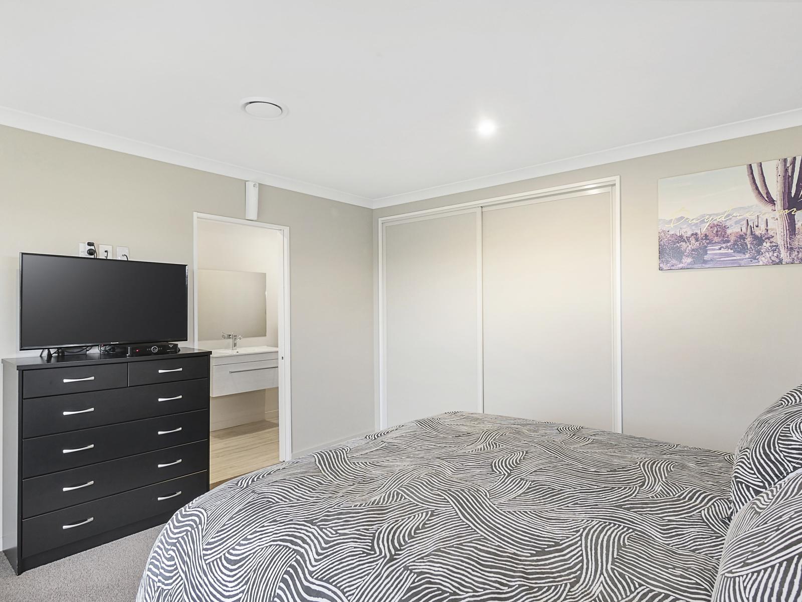 9 Lloyds Close, Rolleston