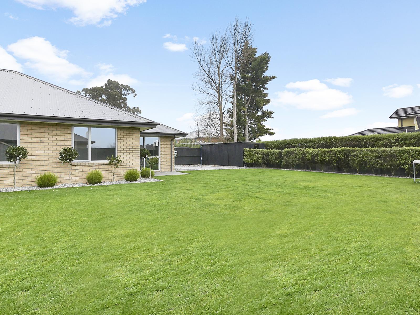 9 Lloyds Close, Rolleston