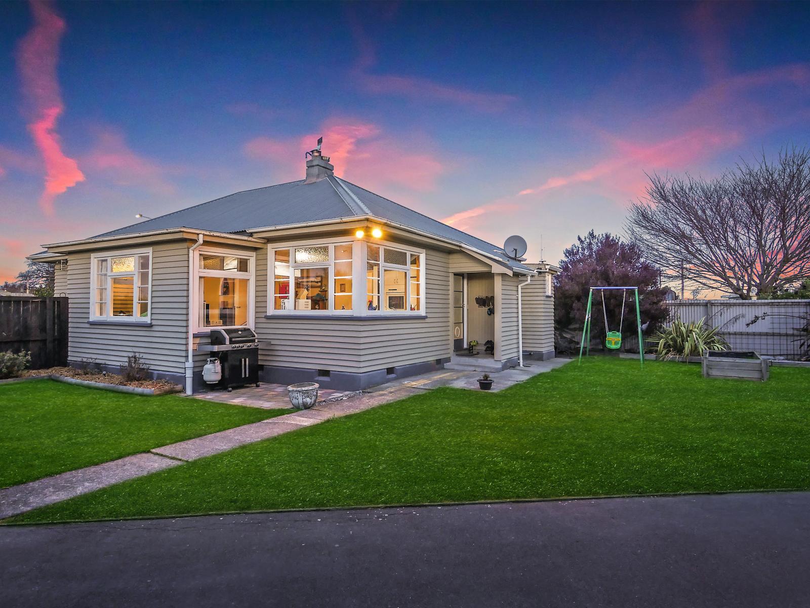 6 Spring Place, Leeston
