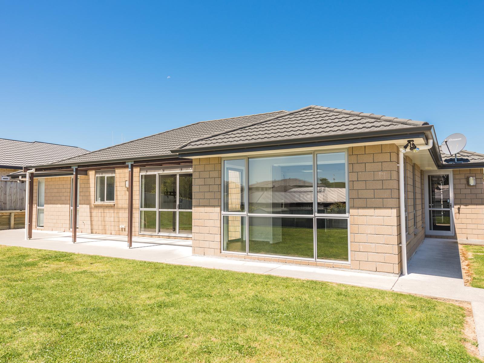 5 Lithgow Drive, Otamatea