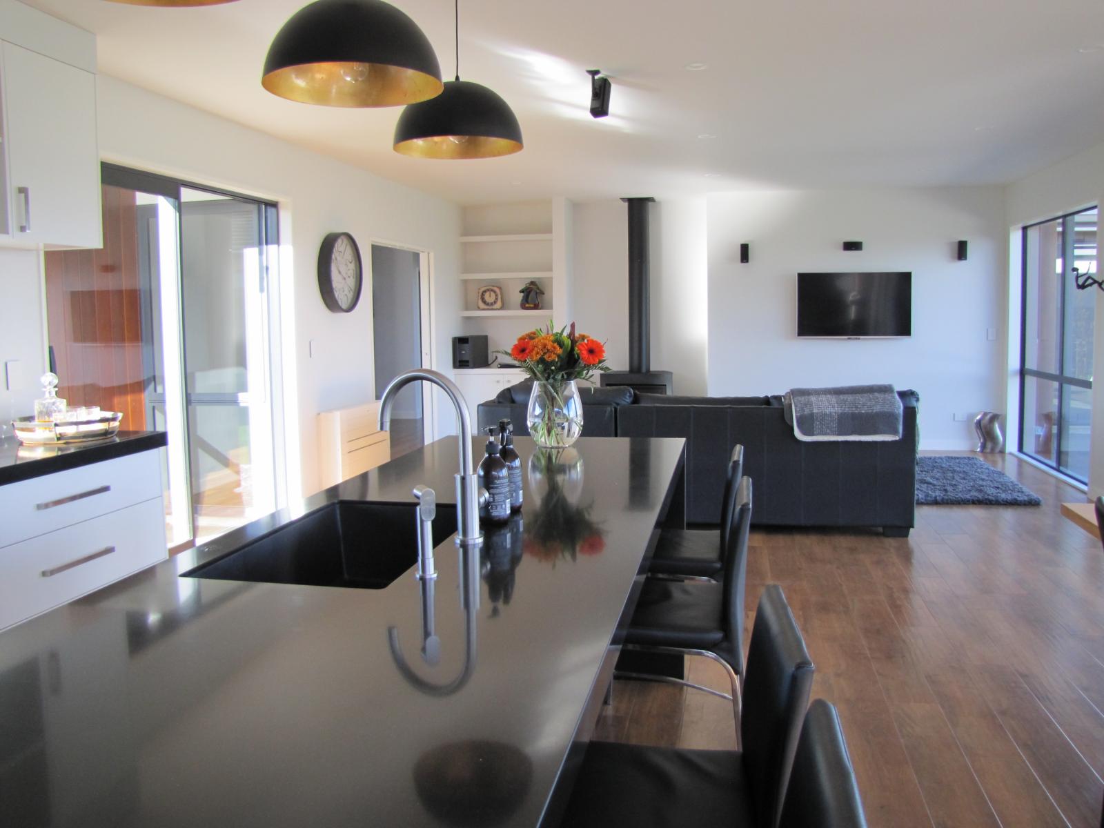 15 Waterton Point, Lake Hood