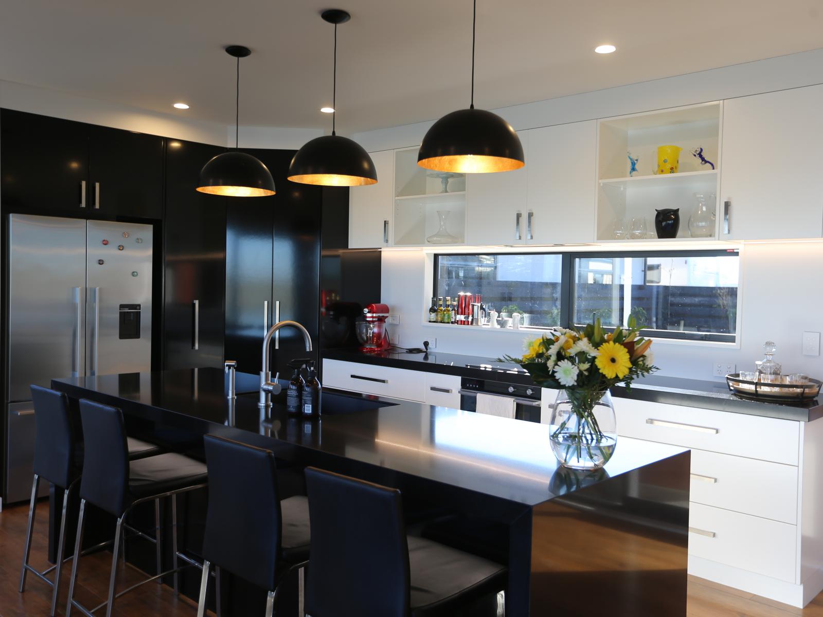 15 Waterton Point, Lake Hood