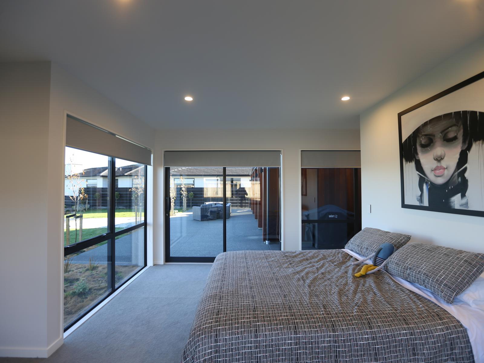 15 Waterton Point, Lake Hood