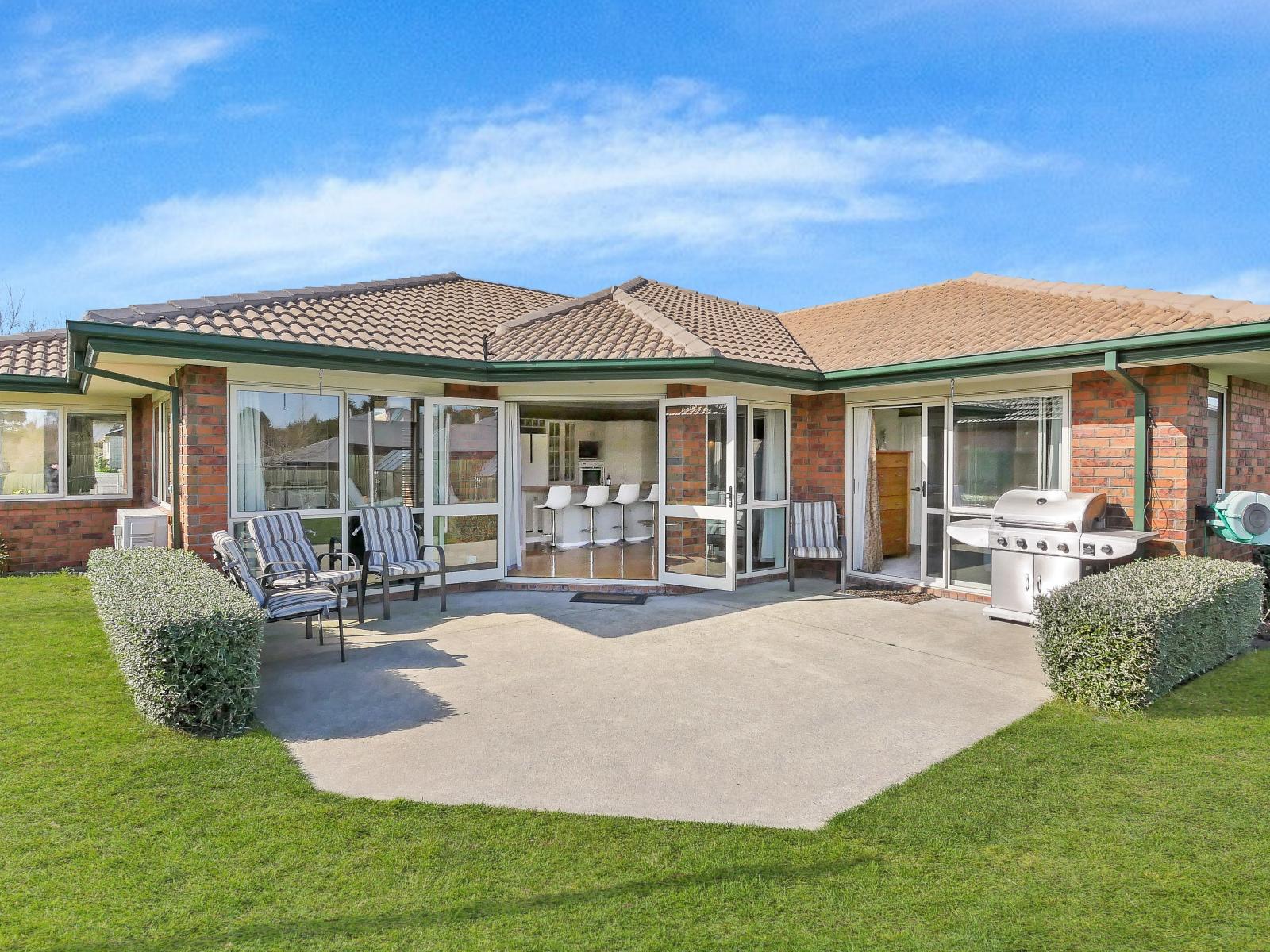 79 North Terrace, Darfield