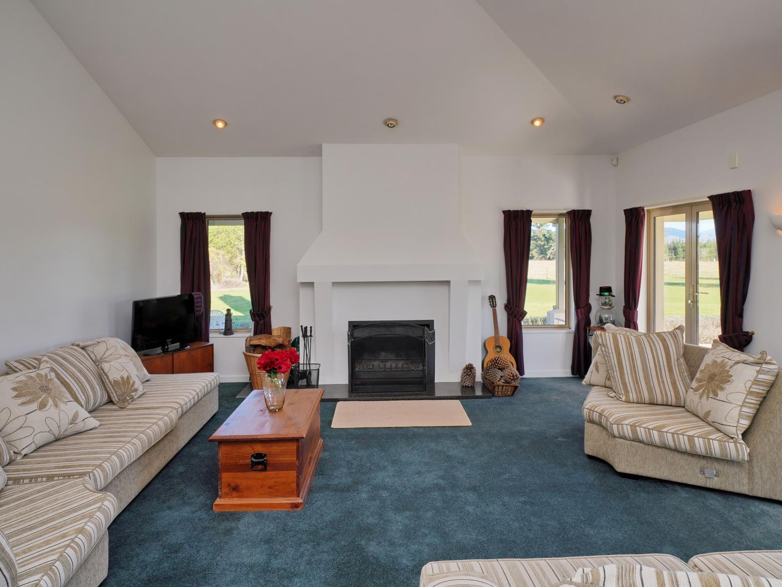 60 Depot Road, View Hill