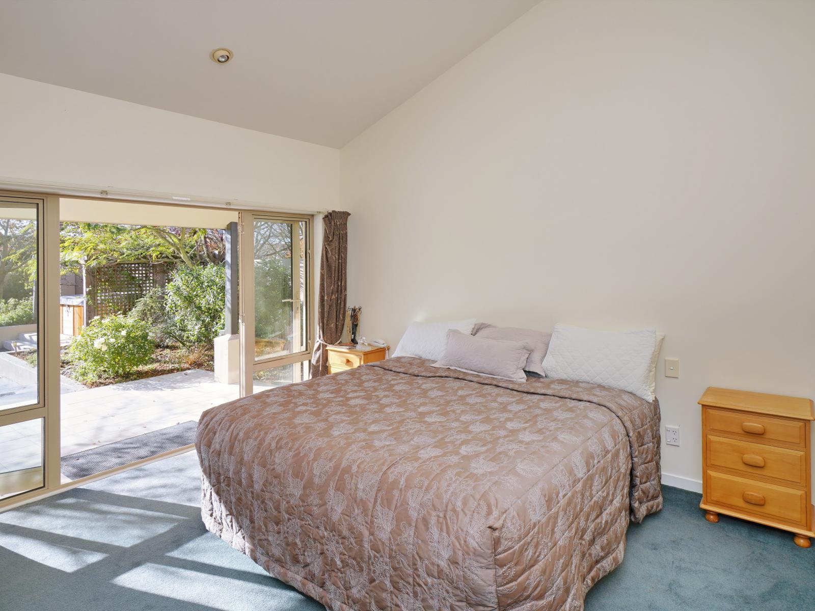 60 Depot Road, View Hill