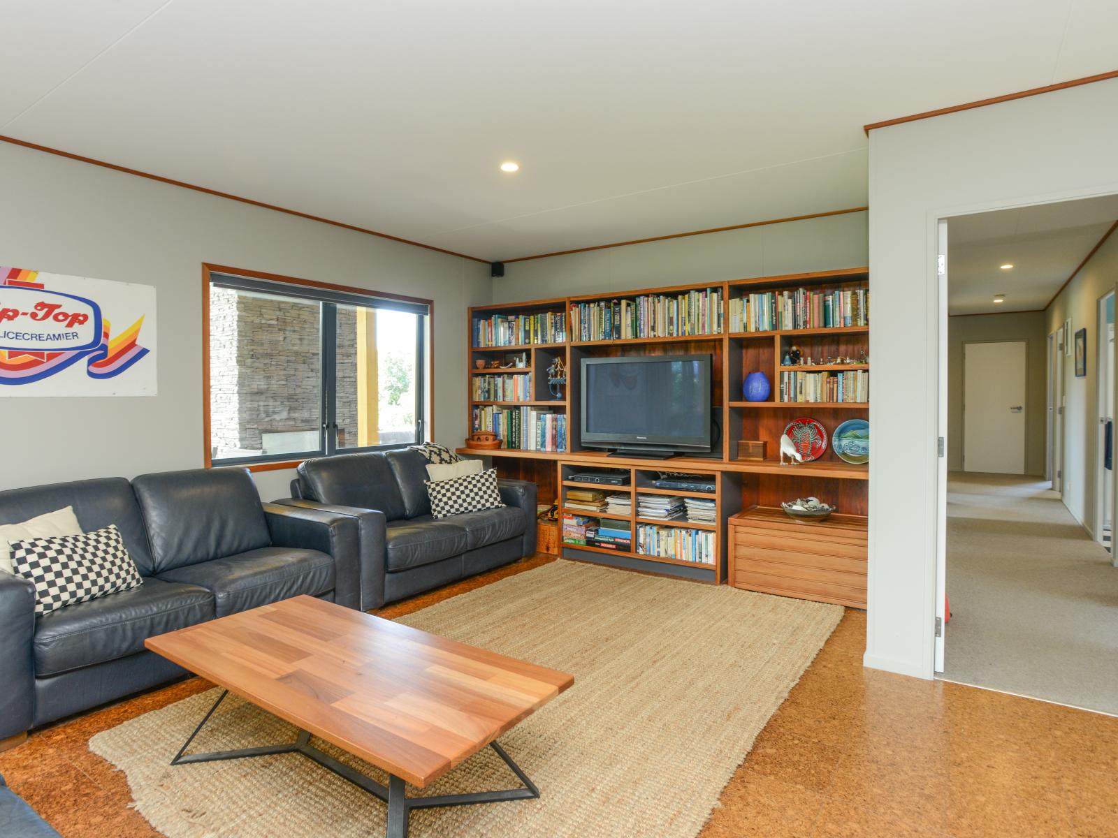 43 Shoal Beach Road, Shoal Bay