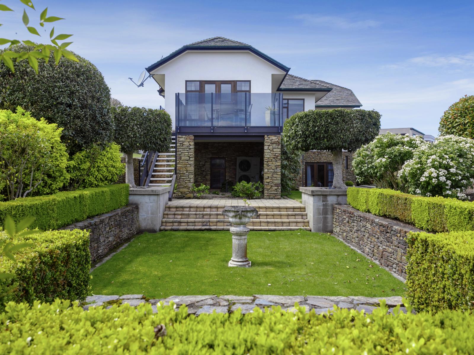 1 Pataka Road, Taupo