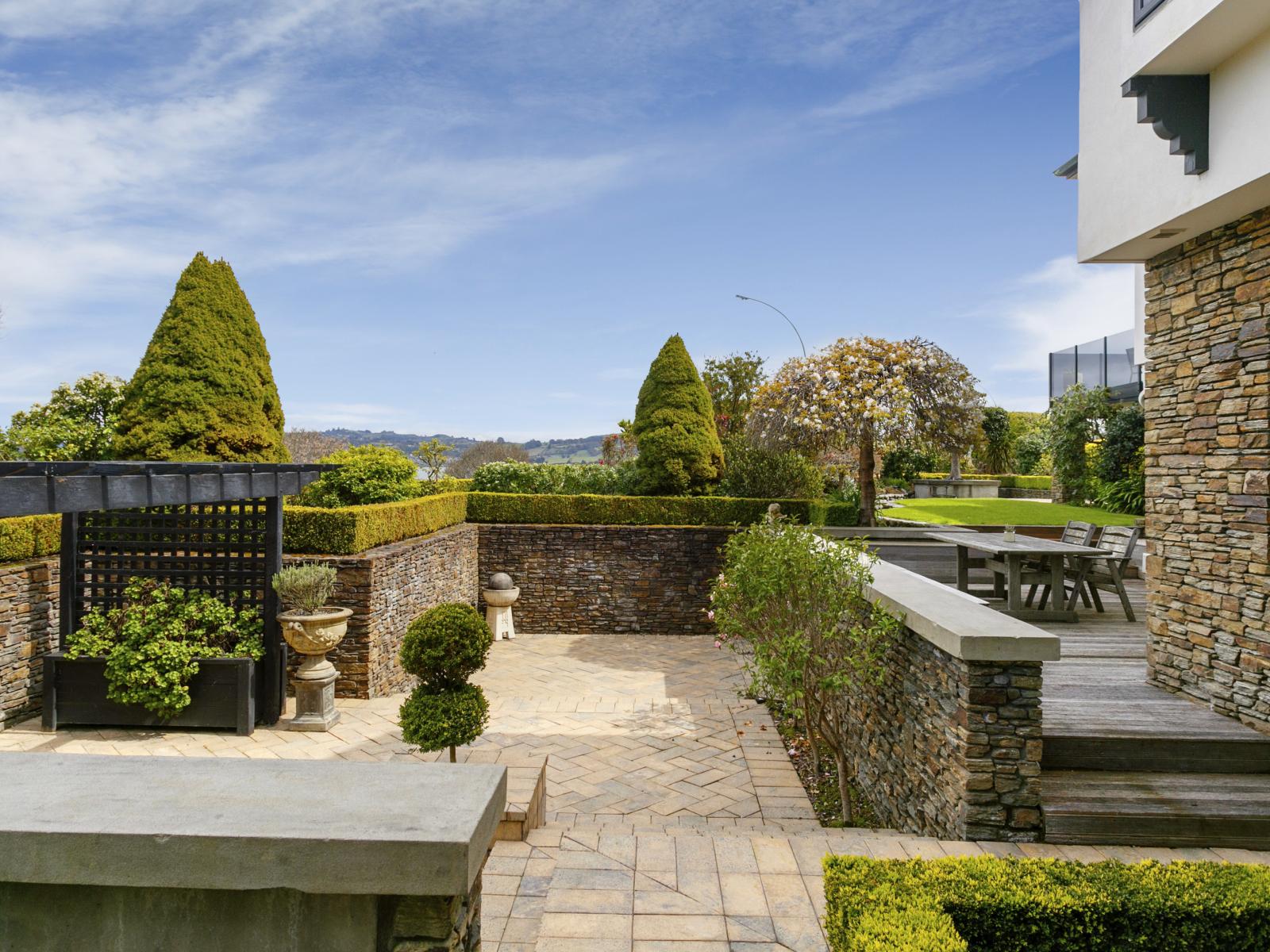 1 Pataka Road, Taupo